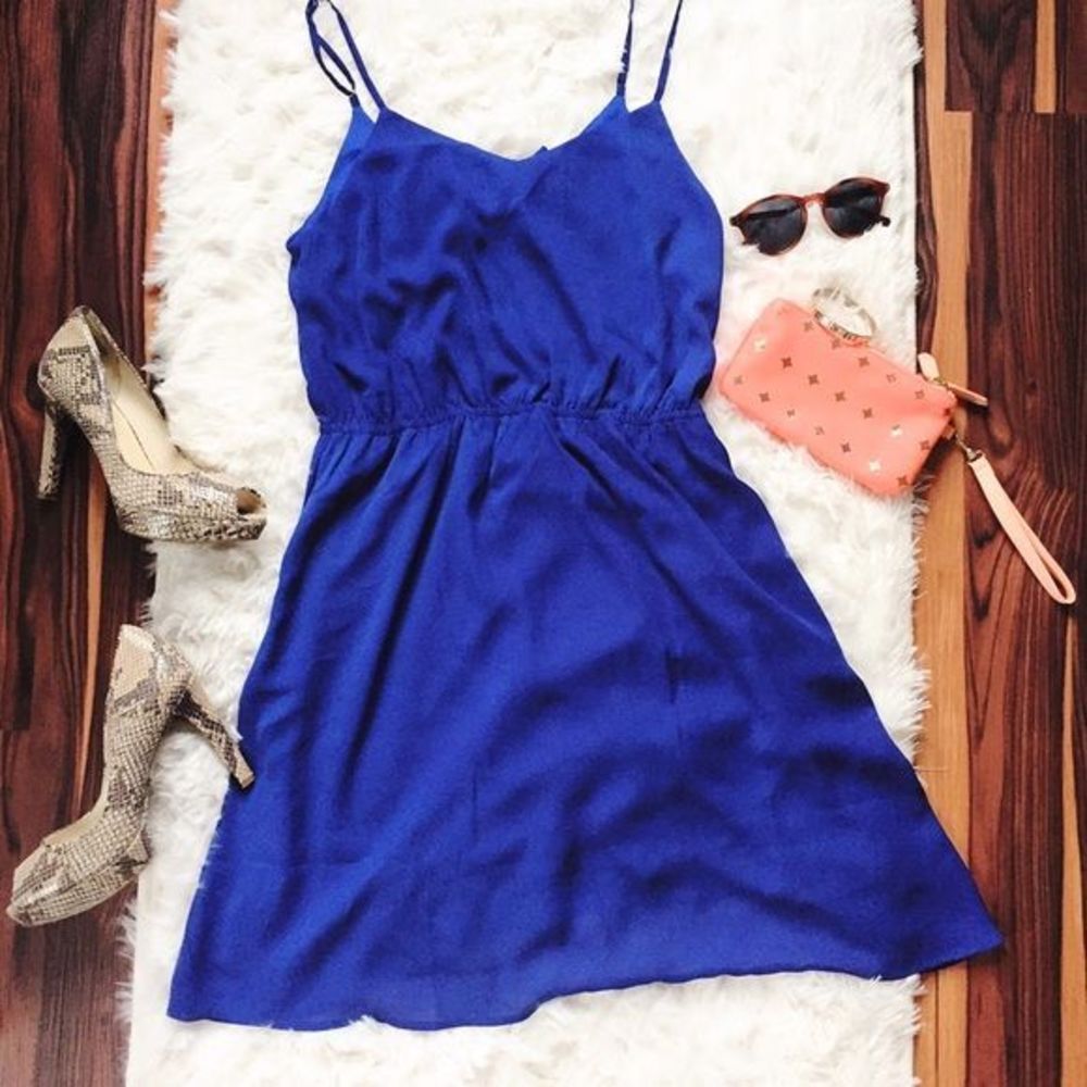 Brilliant blue empire bow back dress Size M short